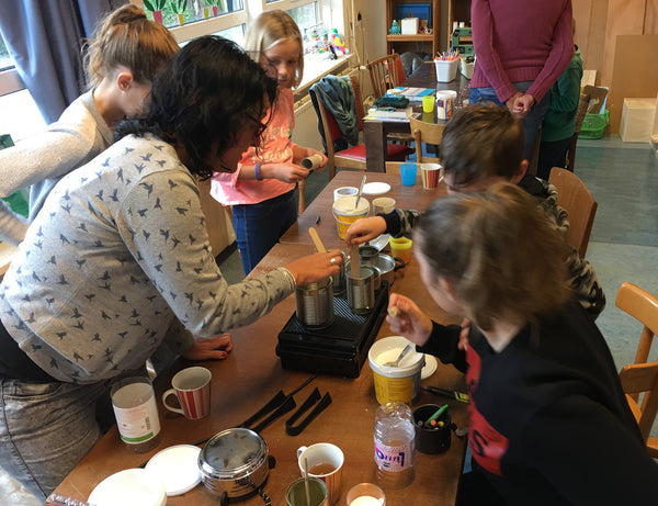 Kaatje&amp;Mup Craft Café: Making sand candles